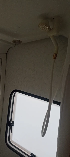 Каравана Hobby De lux, снимка 4