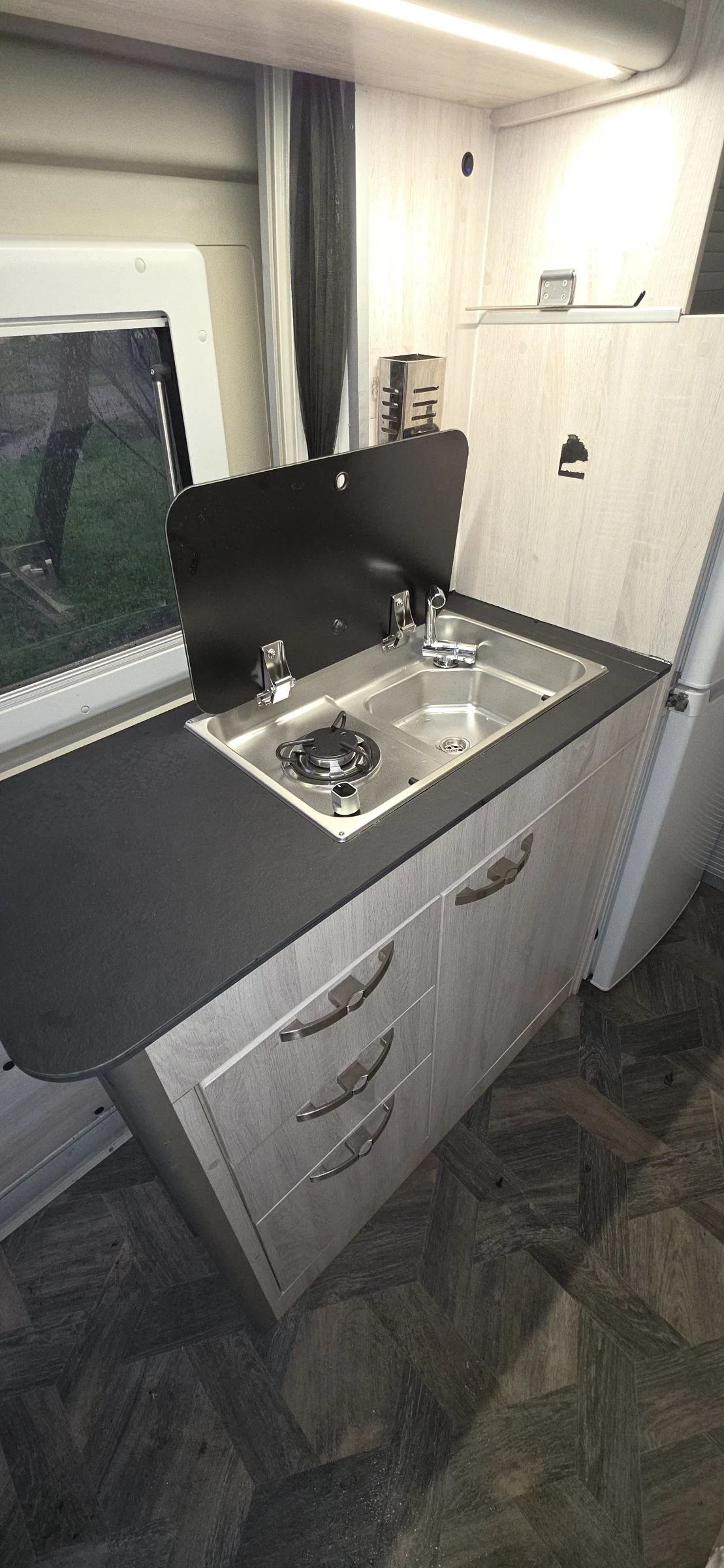 Кемпер Peugeot Boxer, снимка 7 - Каравани и кемпери - 54065409