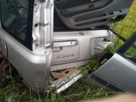 Части, снимка 3