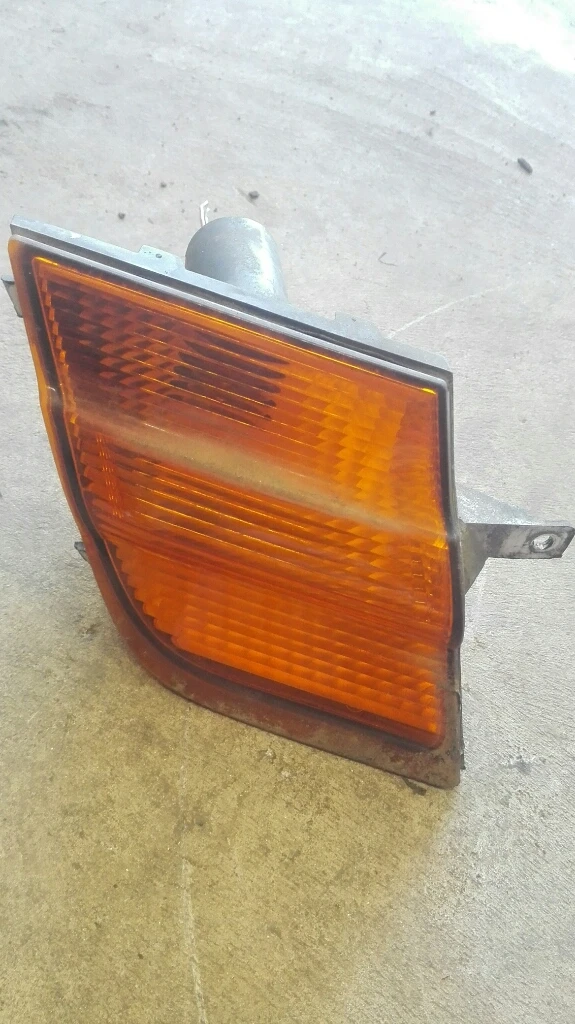 Мигач десен Нисан Микра