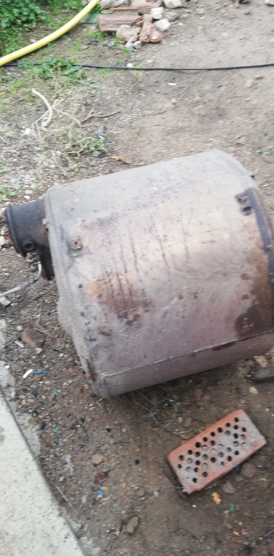    XF 105  | Mobile.bg   3