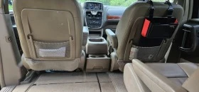 Chrysler Town and Country, снимка 6