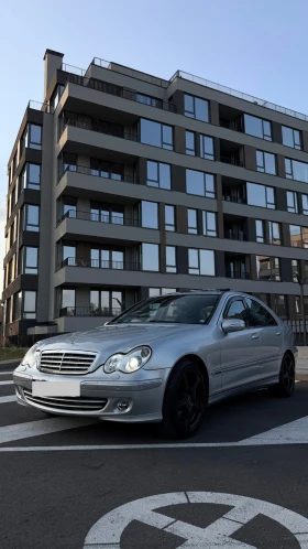 Mercedes-Benz C 320, снимка 7