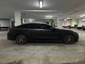 BMW 850 * M850i xDrive * CARFAX * ПАНО* 360* HARMAN KARDON, снимка 3 - Автомобили и джипове - 53625585