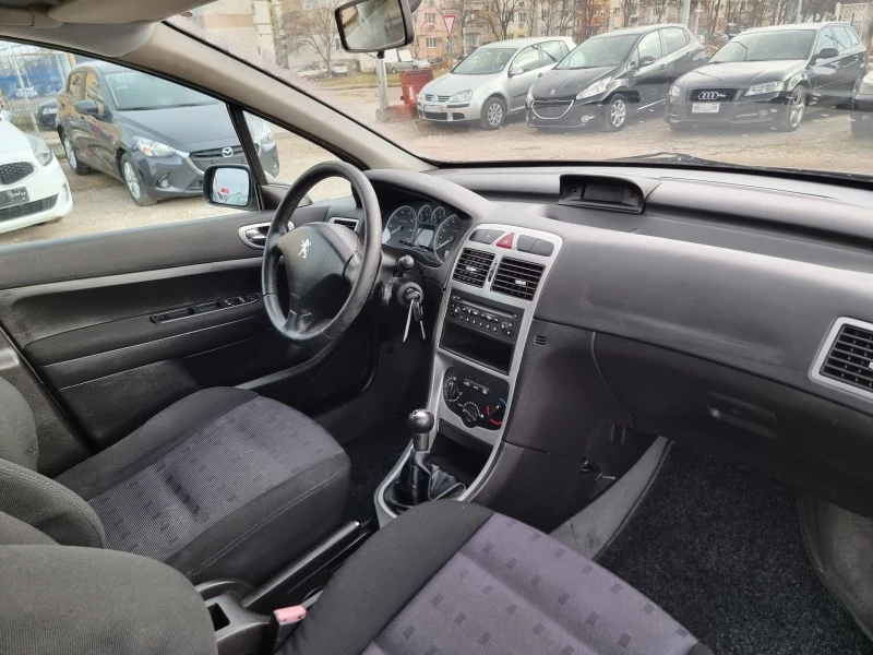 Peugeot 307 1.6I , снимка 16 - Автомобили и джипове - 43686530