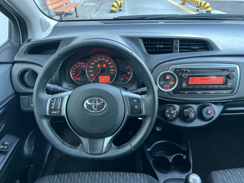 Toyota Yaris * 80000км* EURO 5B* , снимка 11 - Автомобили и джипове - 48117120