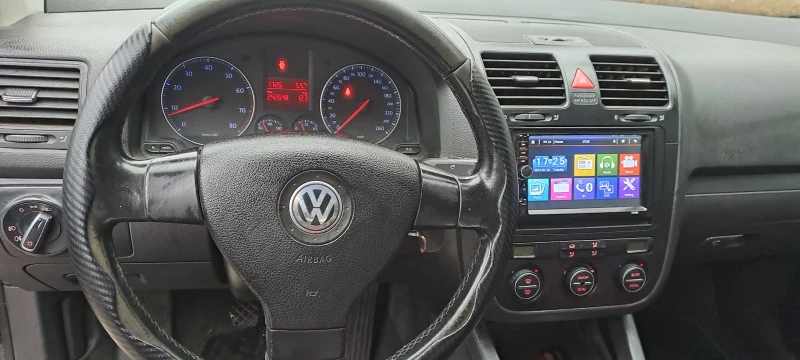 VW Golf 1.6, газ-бензин, 2006.год, снимка 4 - Автомобили и джипове - 48169961