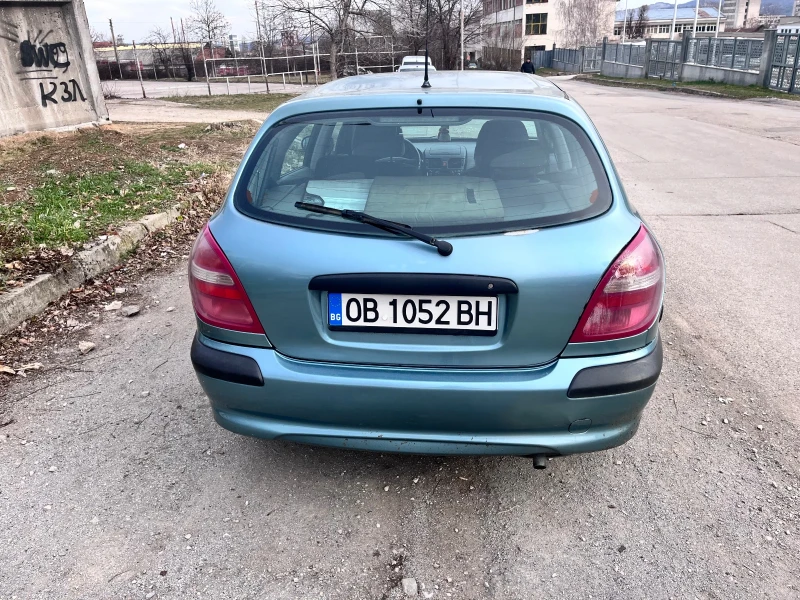 Nissan Almera 1.5, снимка 4 - Автомобили и джипове - 48662811