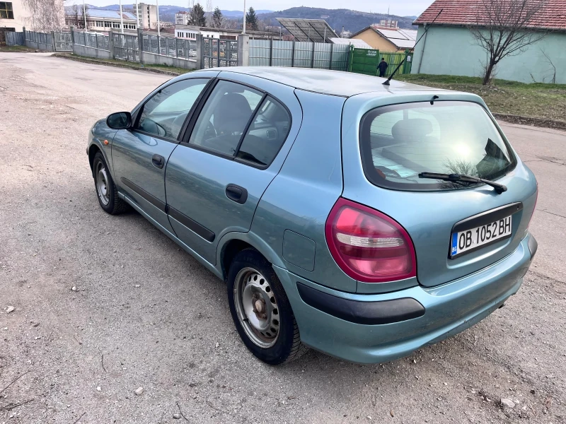 Nissan Almera 1.5, снимка 3 - Автомобили и джипове - 48662811