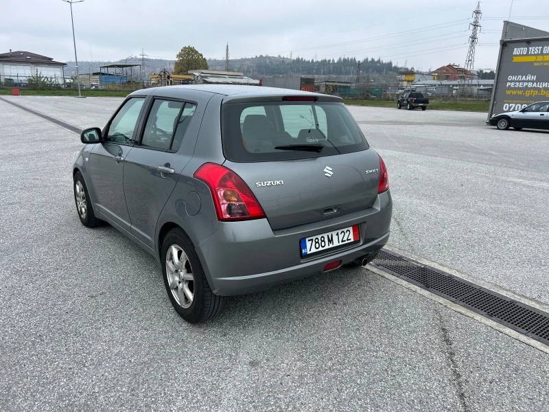 Suzuki Swift 1.3d климатик , снимка 6 - Автомобили и джипове - 52624897