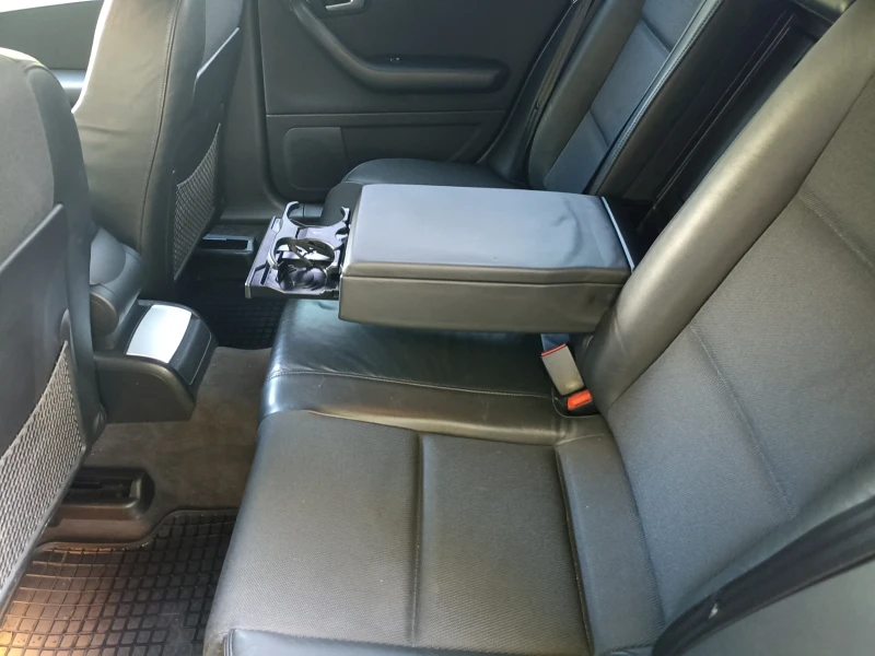 Audi A4 1.8T BEX QUATTRO LPG, снимка 17 - Автомобили и джипове - 52712919