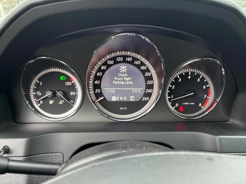 Mercedes-Benz C 250 * 4dr Sdn 4MATIC * CARFAX * ЦЕНА ДО БГ, снимка 8 - Автомобили и джипове - 52877584