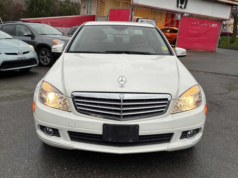 Mercedes-Benz C 250 * 4dr Sdn 4MATIC * CARFAX * ЦЕНА ДО БГ, снимка 5 - Автомобили и джипове - 52877584