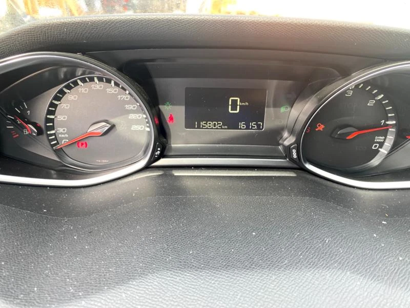 Peugeot 308 1.6 BLUE HDI, снимка 10 - Автомобили и джипове - 32159466