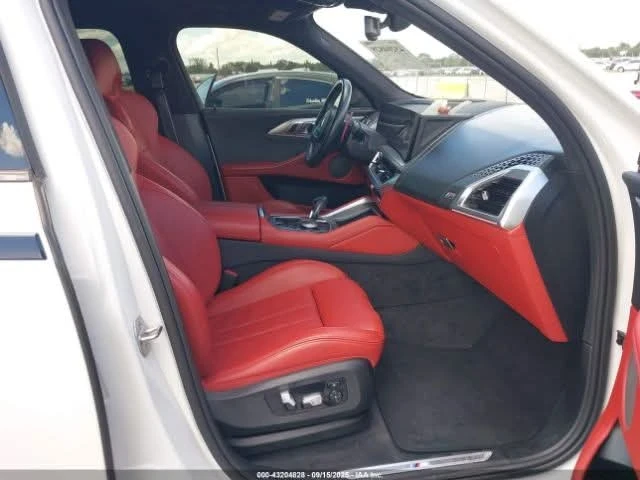 BMW XM  - изображение 10