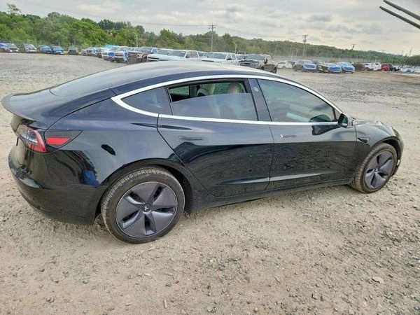 Tesla Model 3 | Mobile.bg � ����������� 4