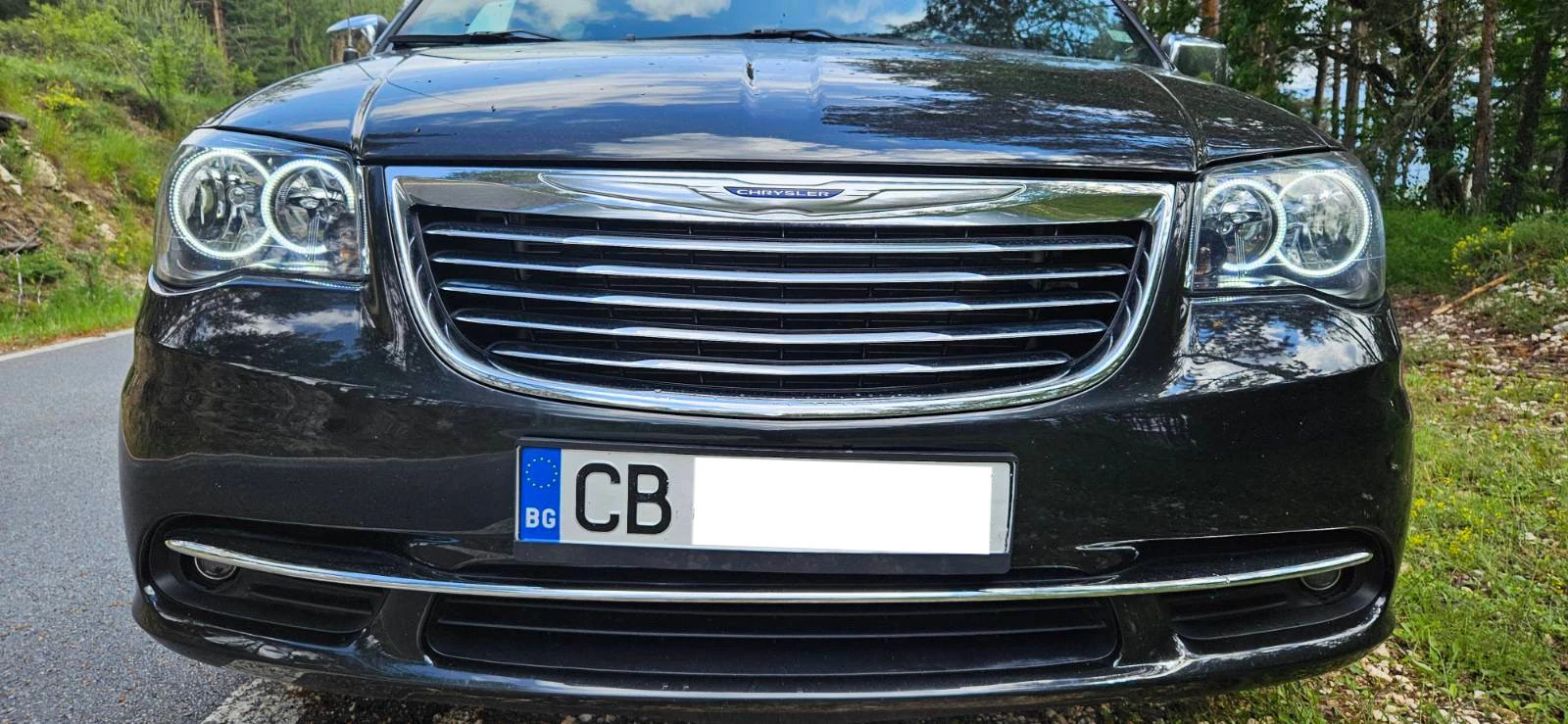 Chrysler Town and Country | Mobile.bg — изображение 1