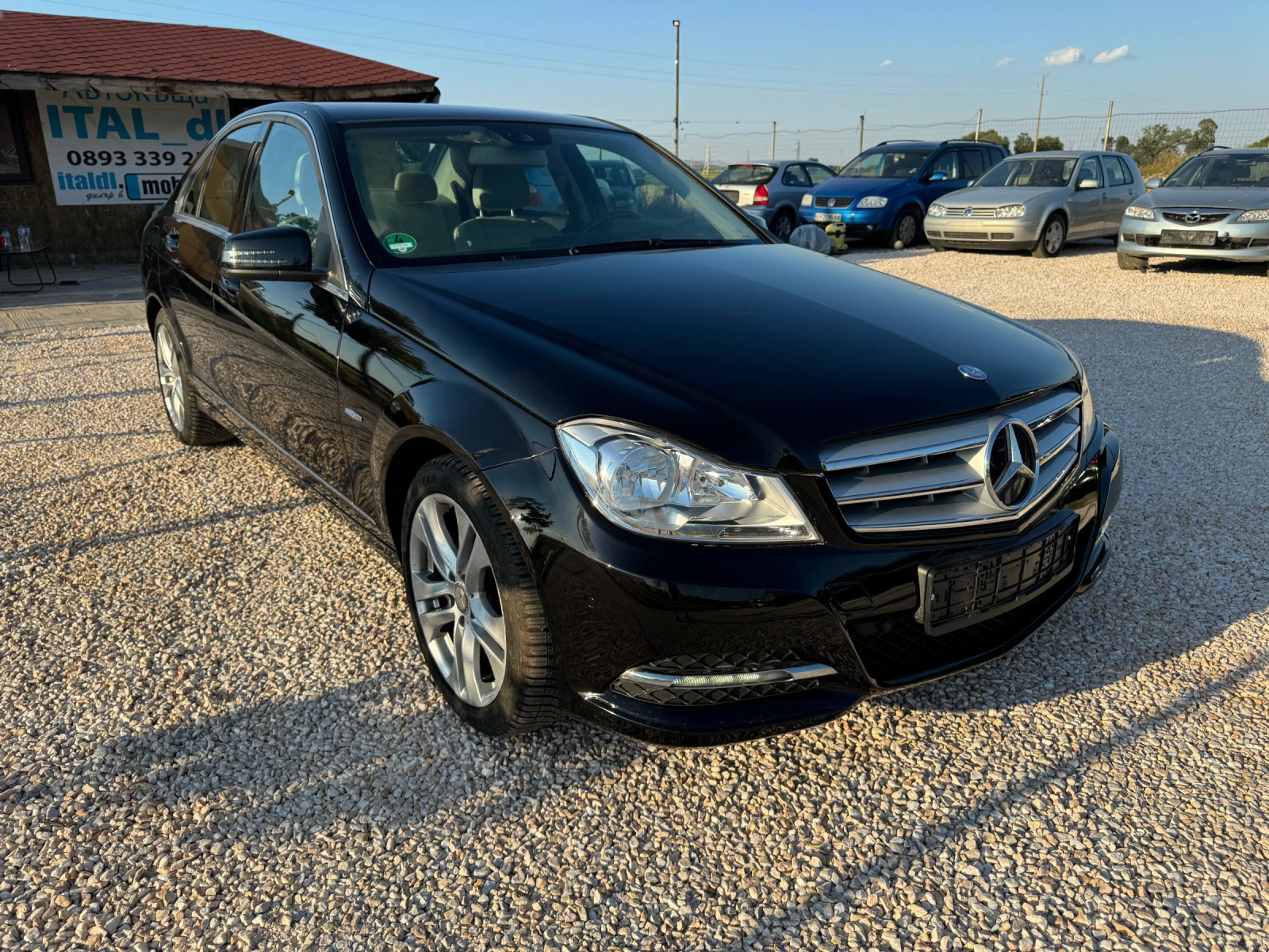 Mercedes-Benz C 200 CGI BlueEfficiency - изображение 3