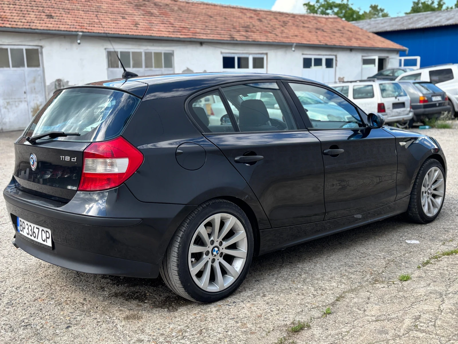 BMW 118  - изображение 5