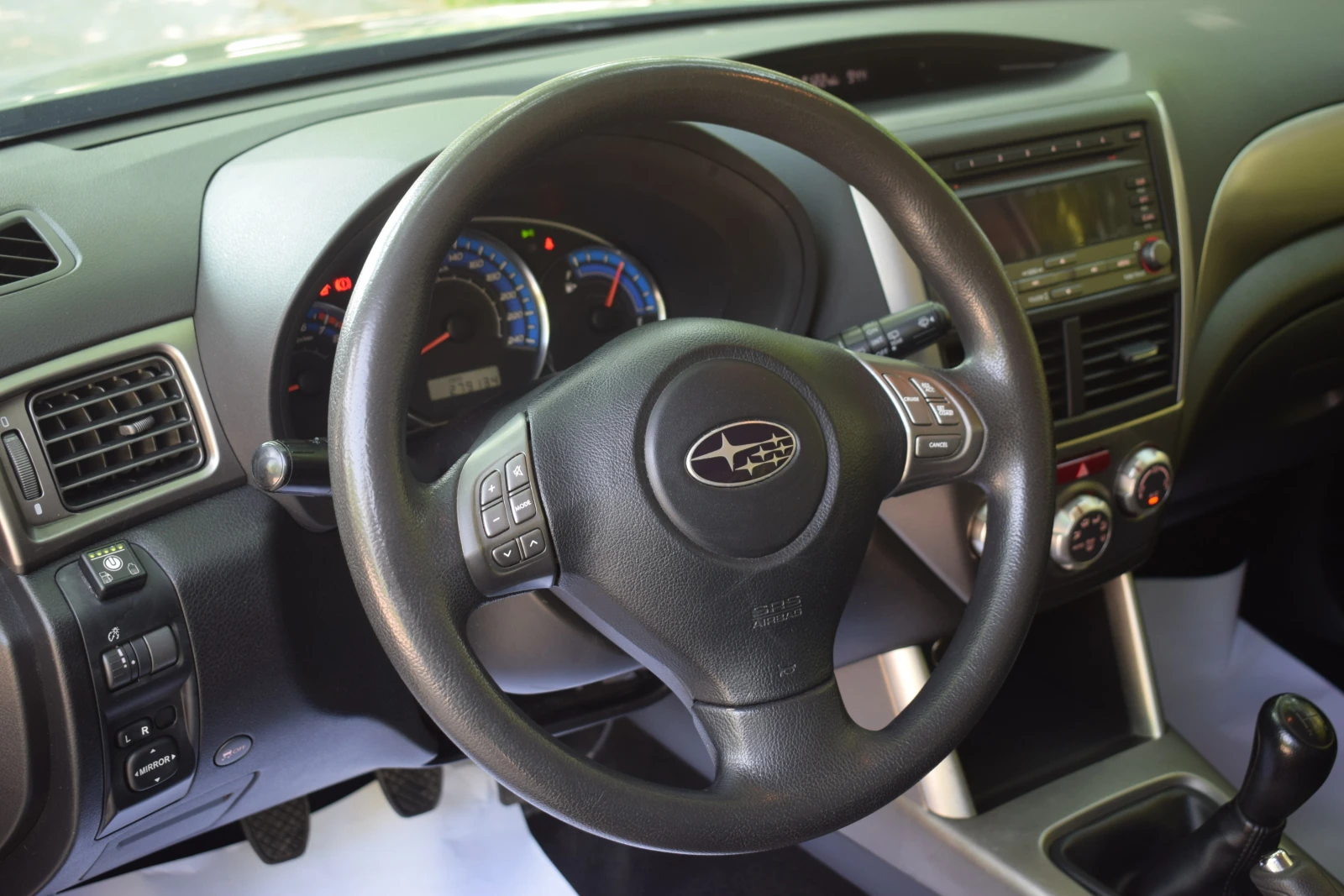Subaru Forester 2.0 газов инж. - изображение 7