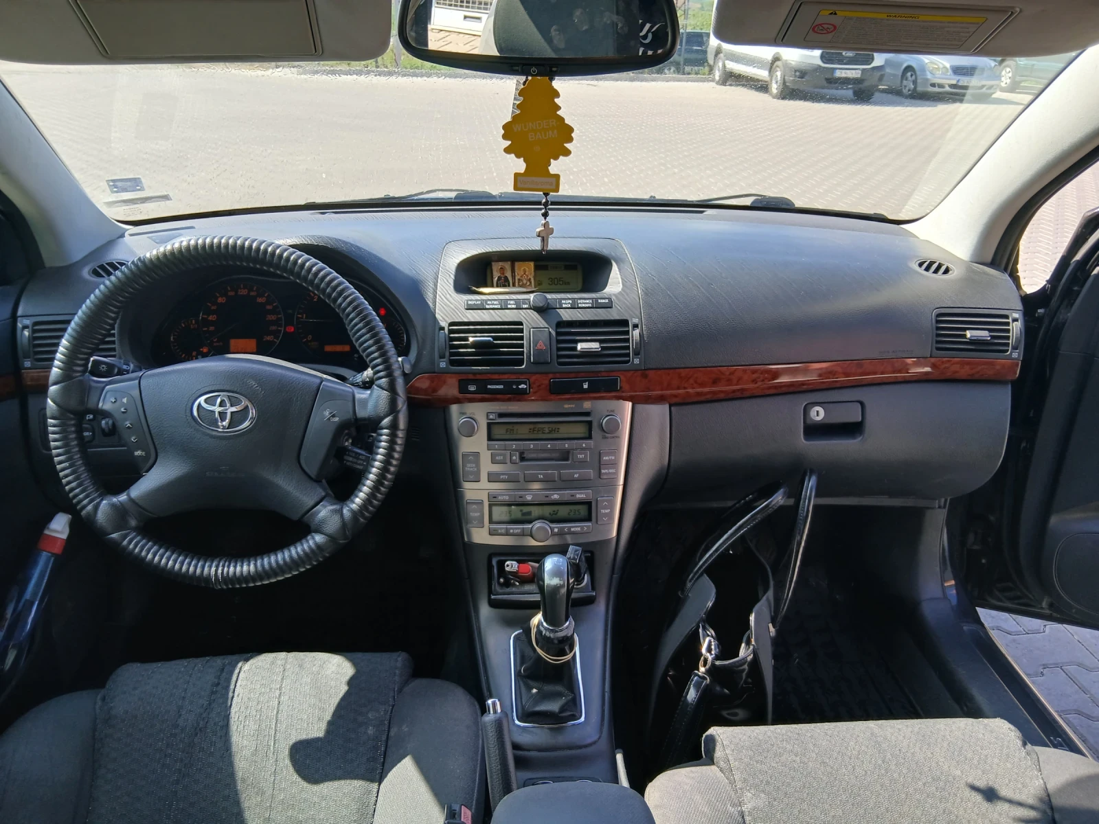 Toyota Avensis  - изображение 8