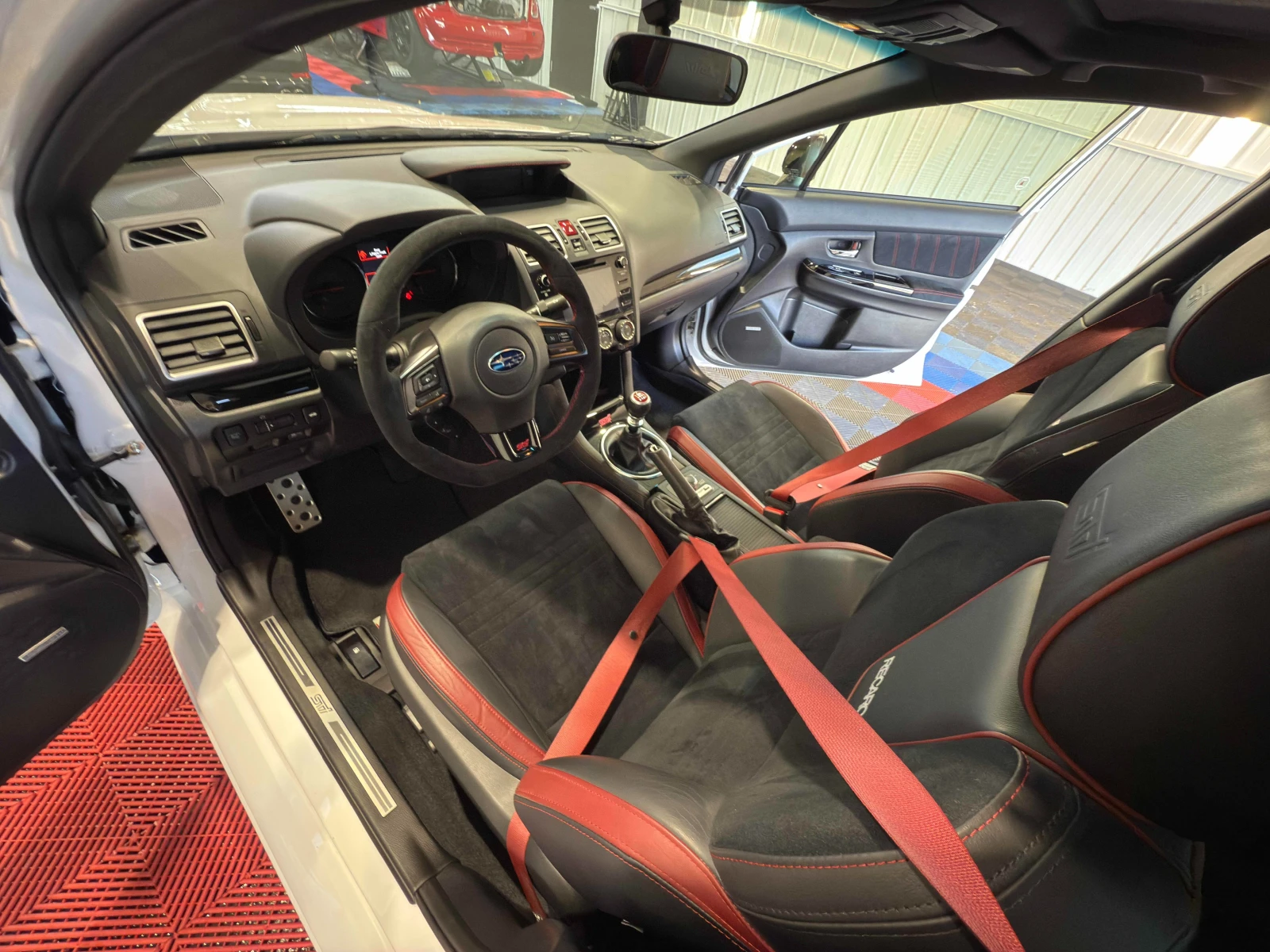 Subaru Impreza WRX STI Kanrai Edition 1/75CARFAX АВТО КРЕДИТ  - изображение 9