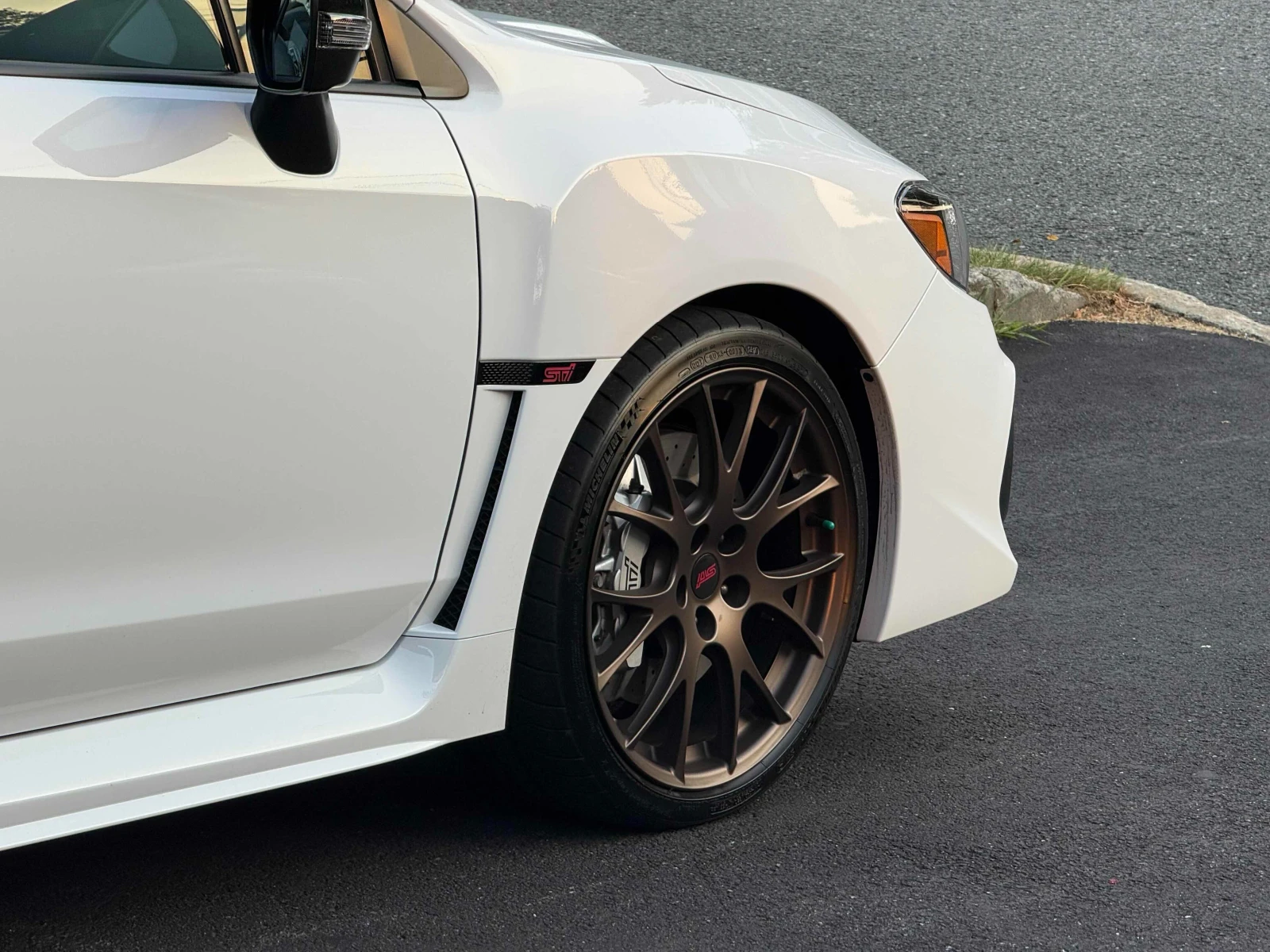 Subaru Impreza WRX STI Kanrai Edition 1/75CARFAX АВТО КРЕДИТ  - изображение 6