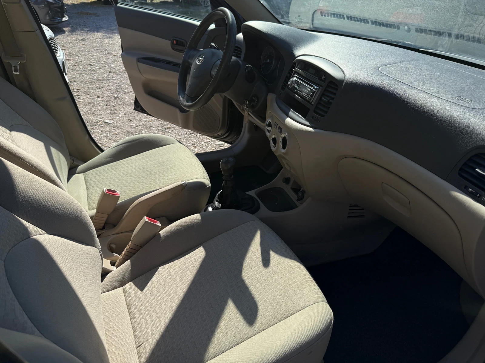 Hyundai Accent 1.4i FACELIFT/KLIMA - изображение 6