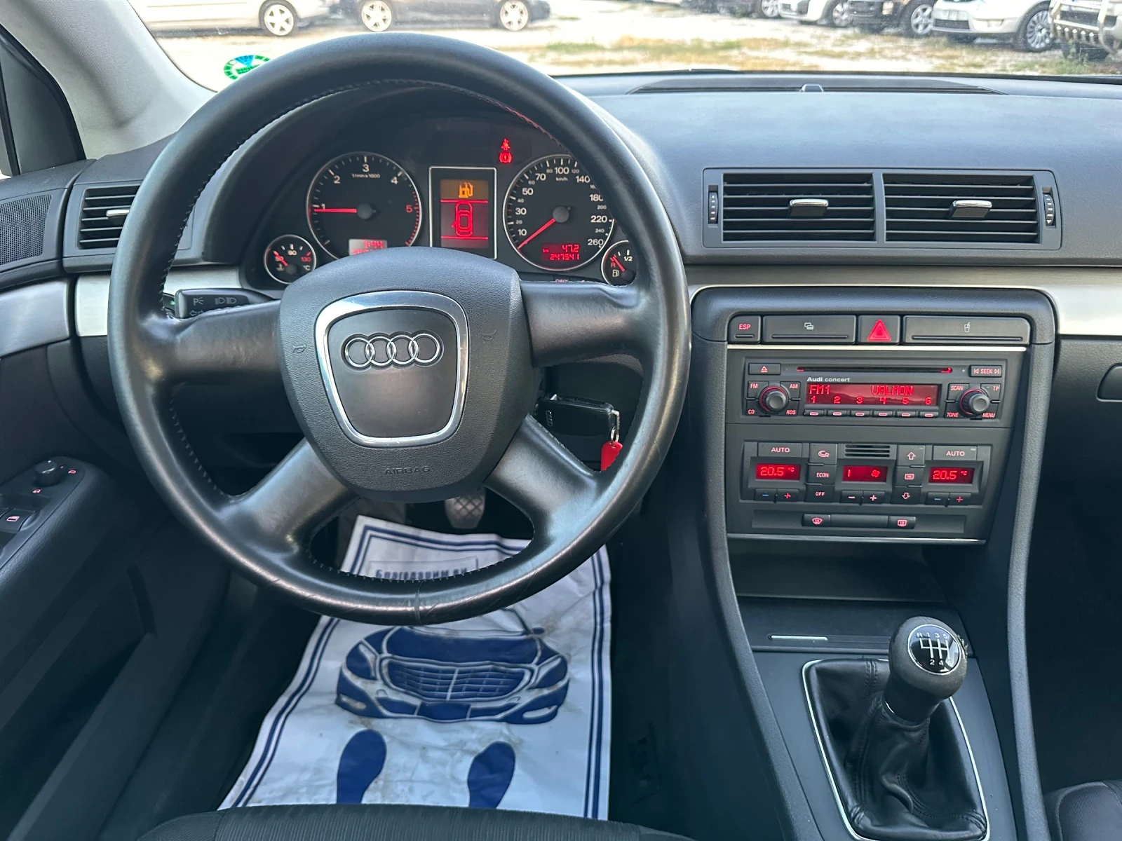 Audi A4 2.0TDI - изображение 10