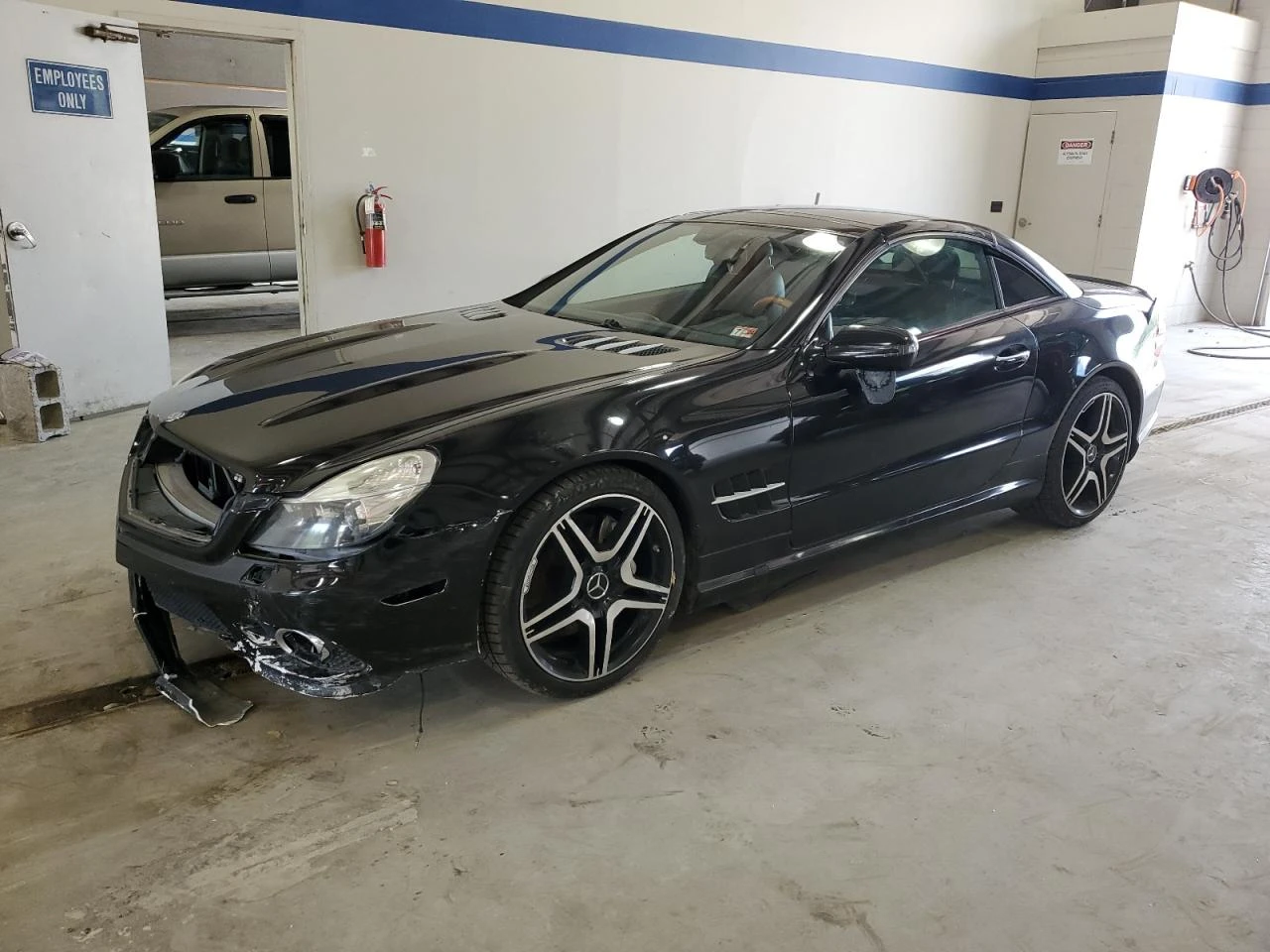 Mercedes-Benz SL 500 AMG Roadster 5.5L V8 - изображение 2