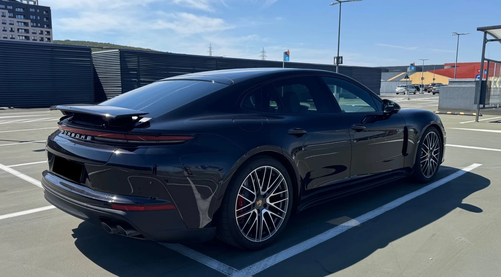 Porsche Panamera 4S E-Hybrid - изображение 7
