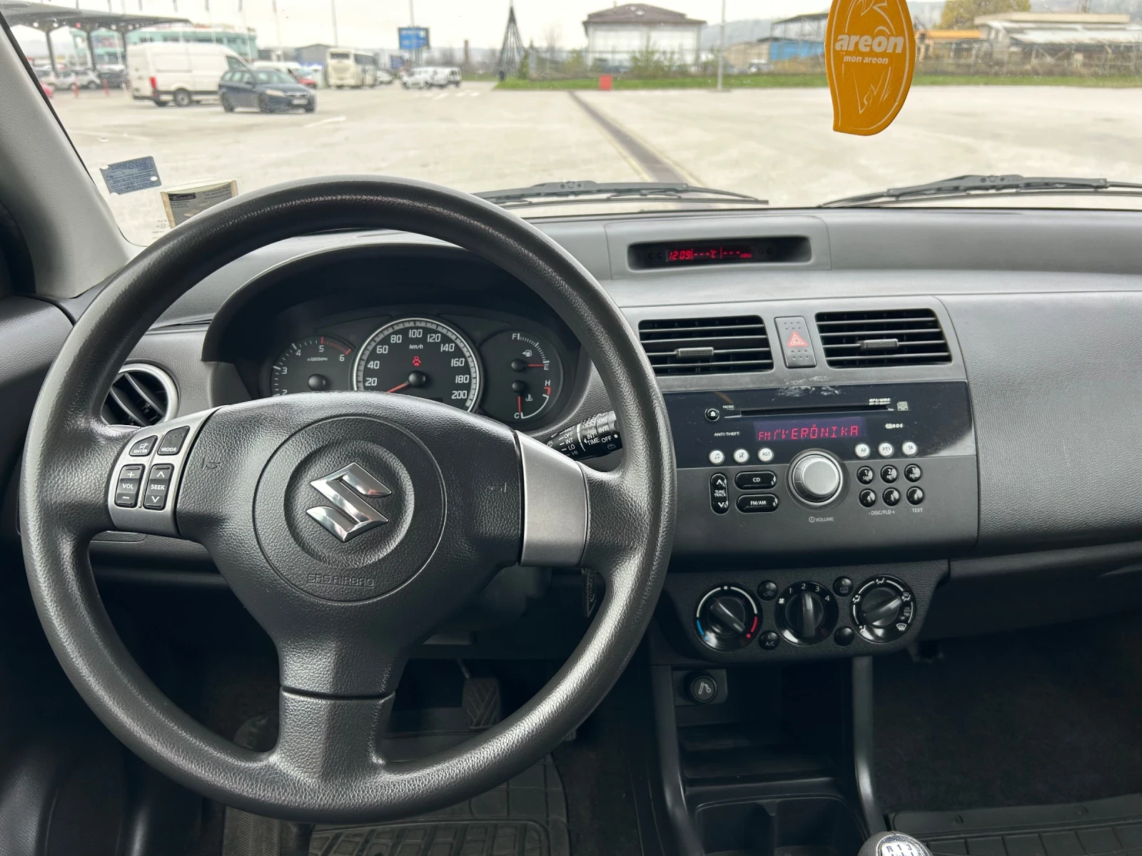 Suzuki Swift 1.3d   | Mobile.bg   7