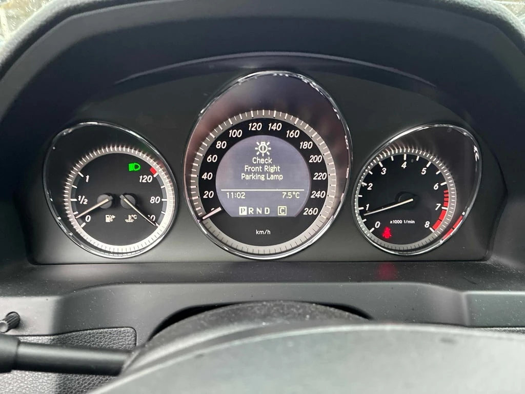 Mercedes-Benz C 250 * 4dr Sdn 4MATIC * CARFAX * ЦЕНА ДО БГ - изображение 8