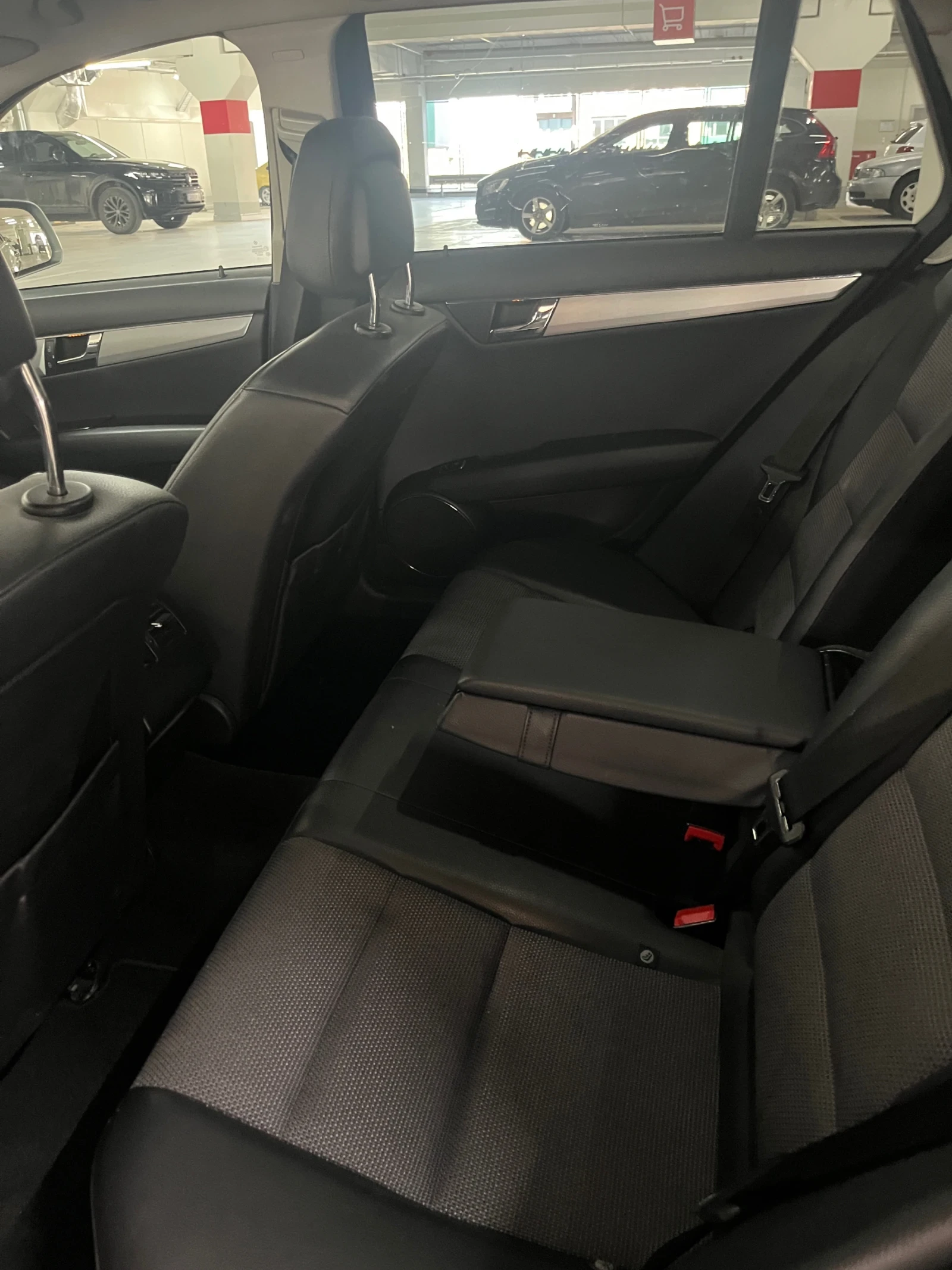 Mercedes-Benz C 220 W204 - изображение 10