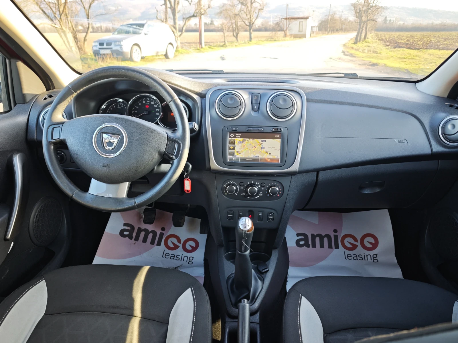 Dacia Sandero 1.5dci-STEPWEY, снимка 7 - Автомобили и джипове - 53795415