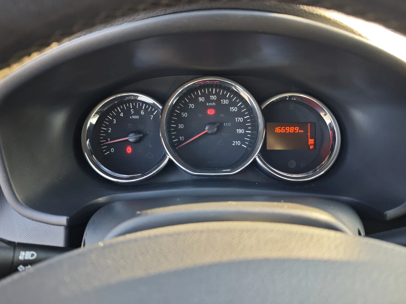 Dacia Sandero 1.5dci-STEPWEY, снимка 8 - Автомобили и джипове - 53795415