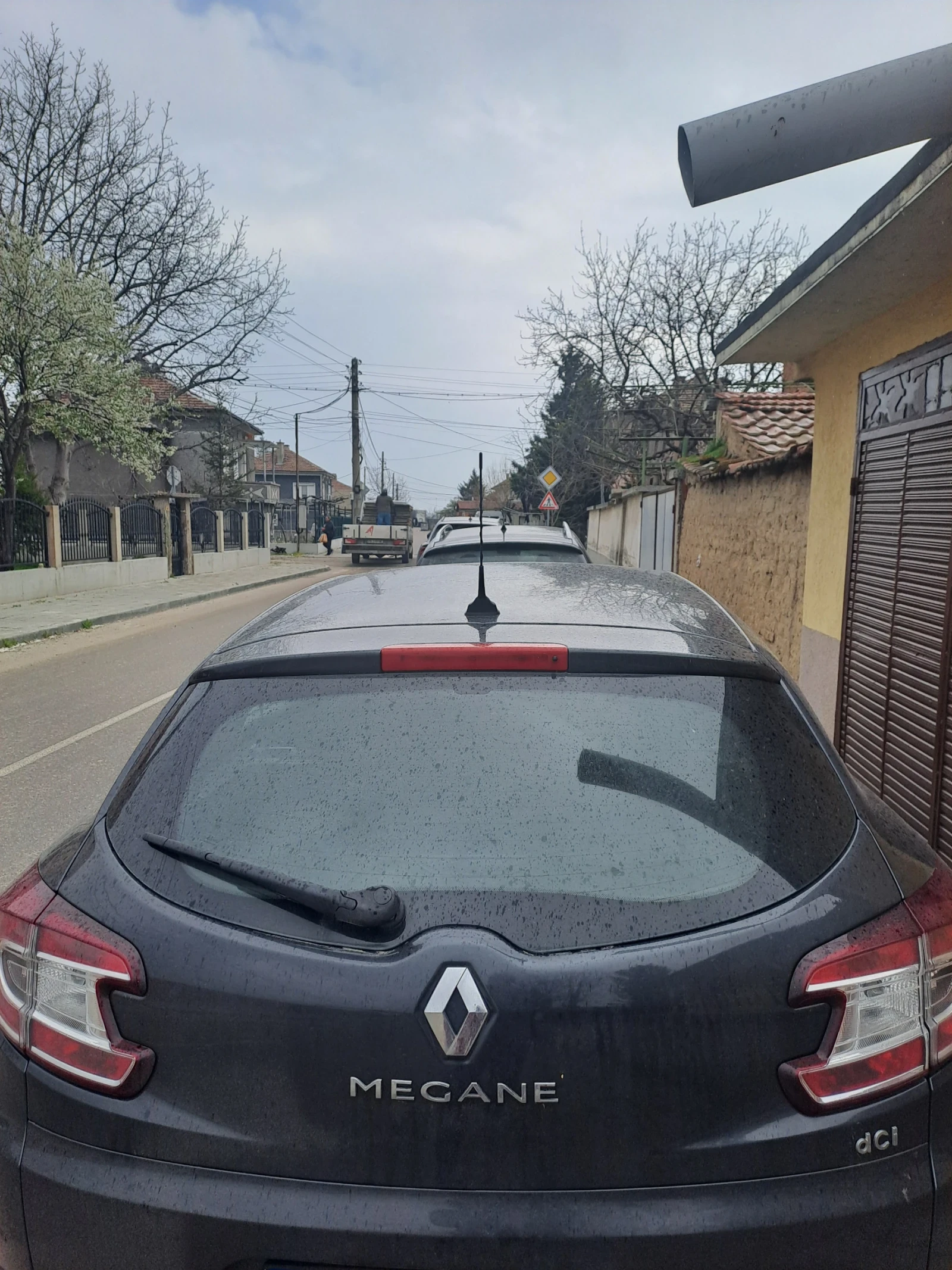 Renault Megane 1.5 dci, снимка 4 - Автомобили и джипове - 53996995
