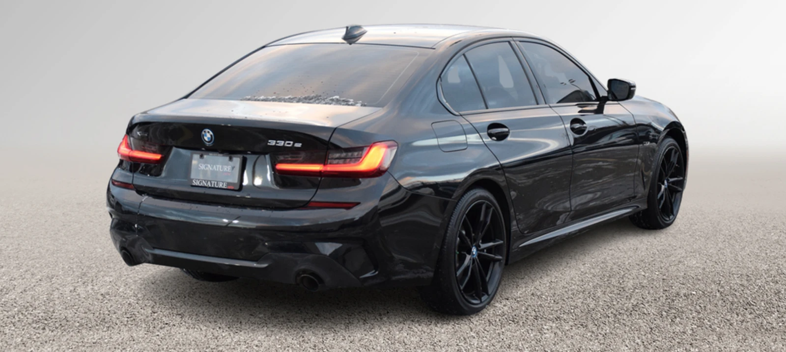 BMW 330 xDrive | 2.0 Turbo |  M Sport Package , снимка 4 - Автомобили и джипове - 54031983