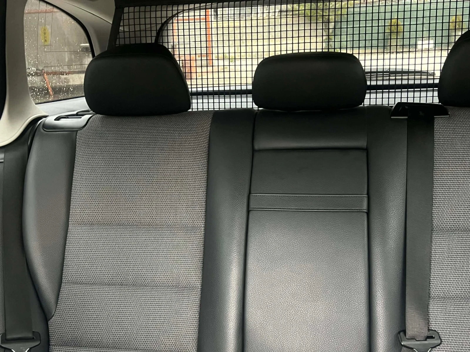 Mercedes-Benz C 200 AVANTGARD, снимка 9 - Автомобили и джипове - 54136599