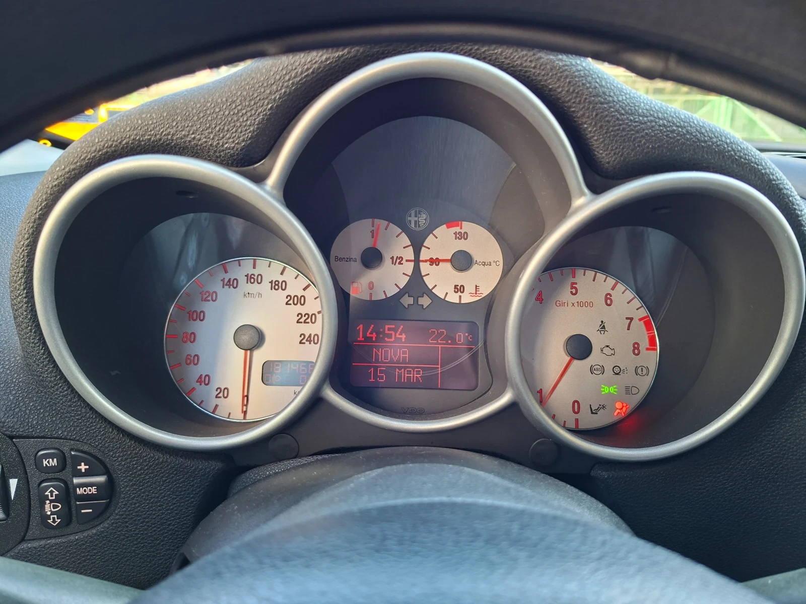 Alfa Romeo 147, снимка 4 - Автомобили и джипове - 54138328