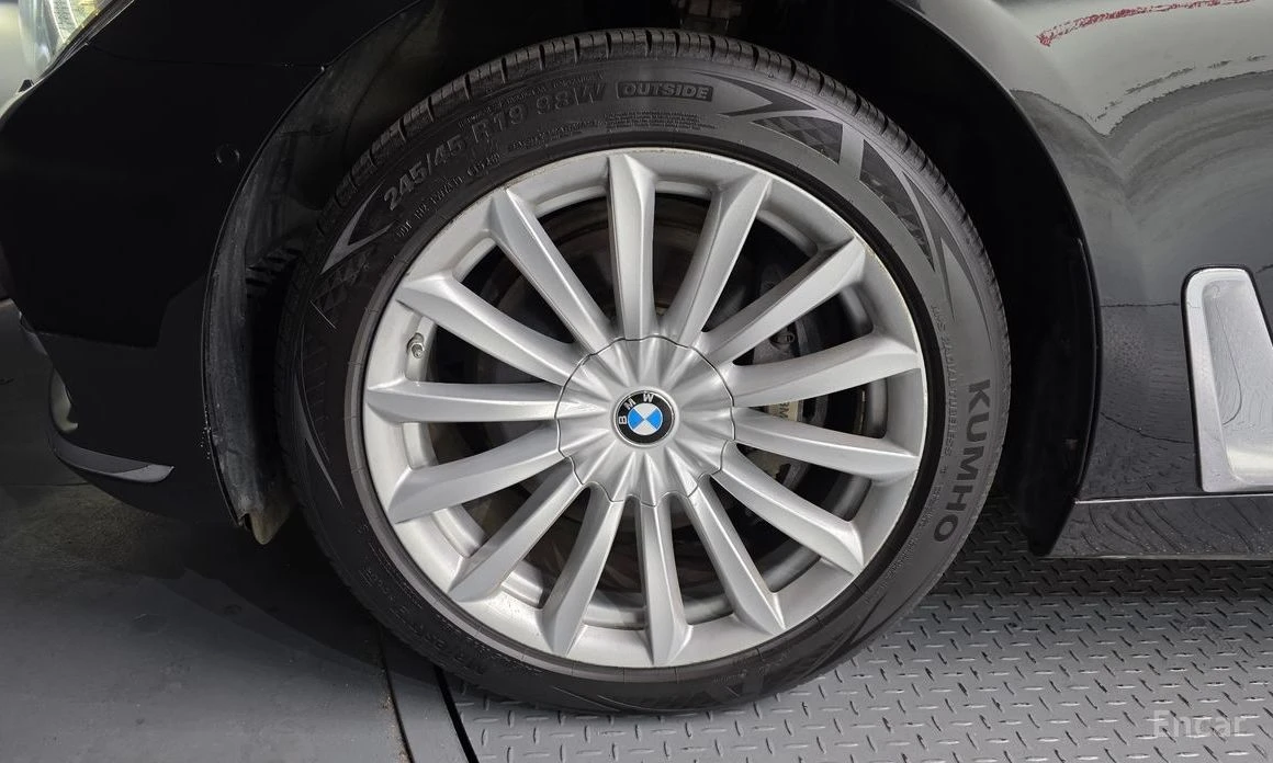 BMW 740, снимка 5 - Автомобили и джипове - 54399060