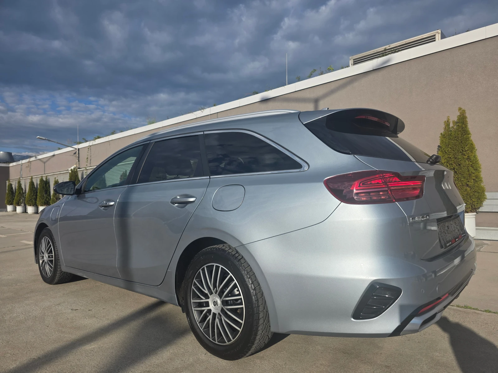 Kia Ceed III Sportswagon-1.6 GDI-Plug in Hybrid-DCT-141hp, снимка 7 - Автомобили и джипове - 54733798