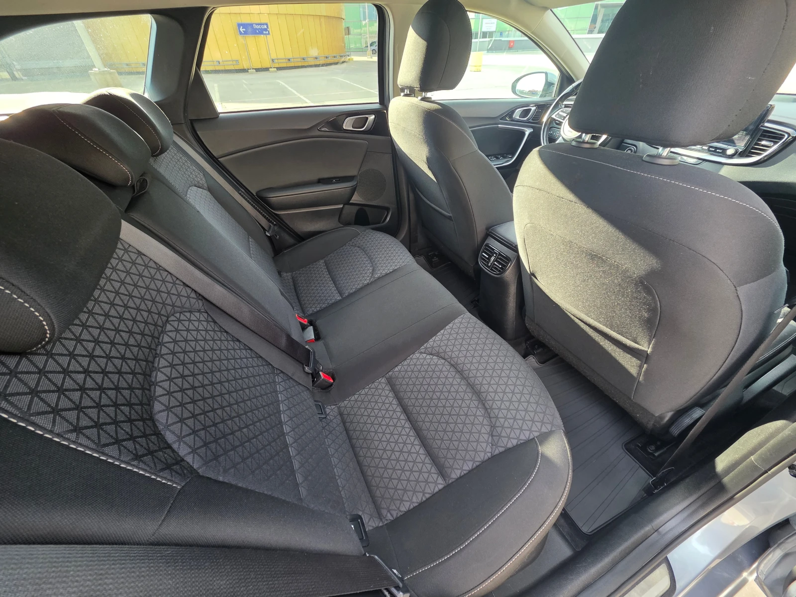 Kia Ceed III Sportswagon-1.6 GDI-Plug in Hybrid-DCT-141hp, снимка 15 - Автомобили и джипове - 54733798
