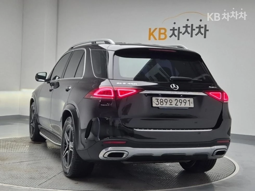 Mercedes-Benz GLE 450 AMG, Headup, Обдухване, Дистроник, Въздушно, снимка 2 - Автомобили и джипове - 54756429