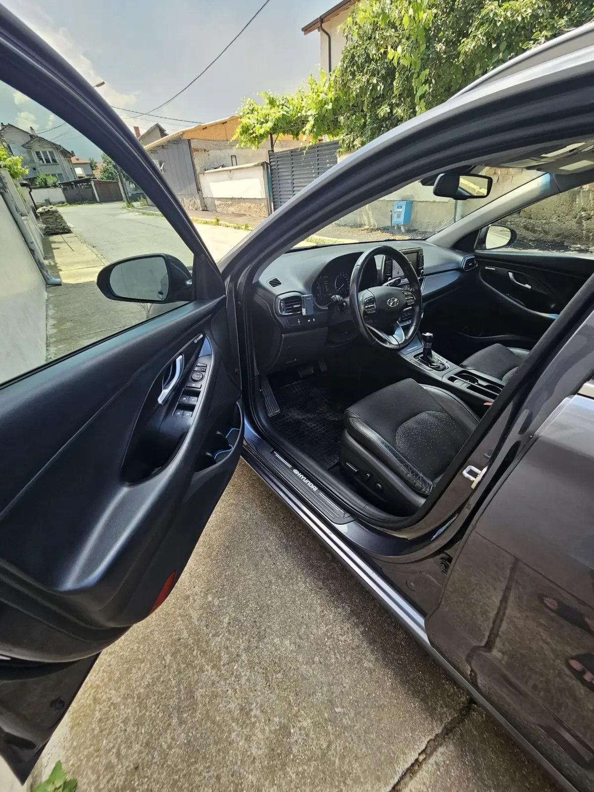 Hyundai I30 1.6 CRDI GT, снимка 8 - Автомобили и джипове - 54866301
