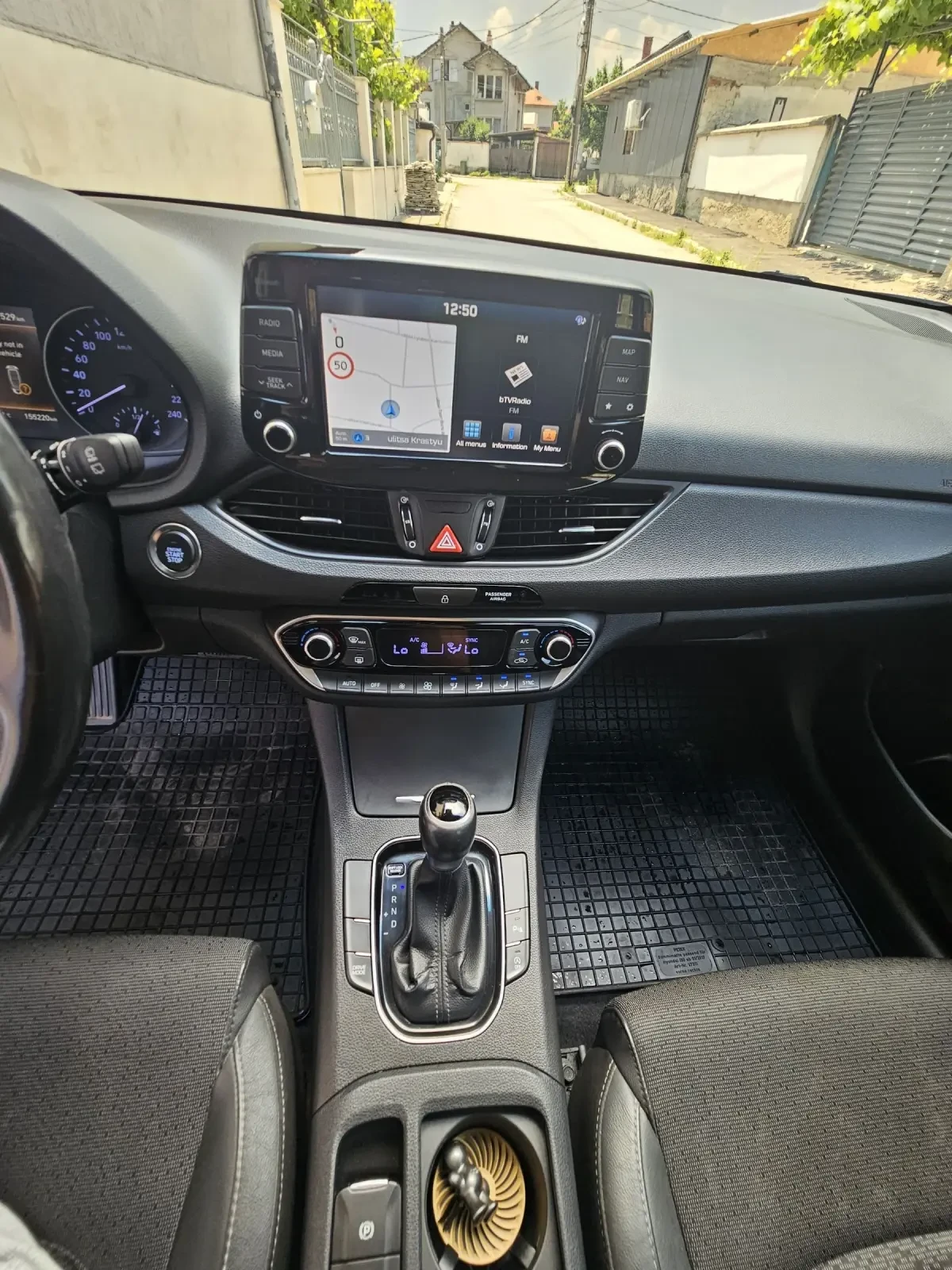 Hyundai I30 1.6 CRDI GT, снимка 10 - Автомобили и джипове - 54866301