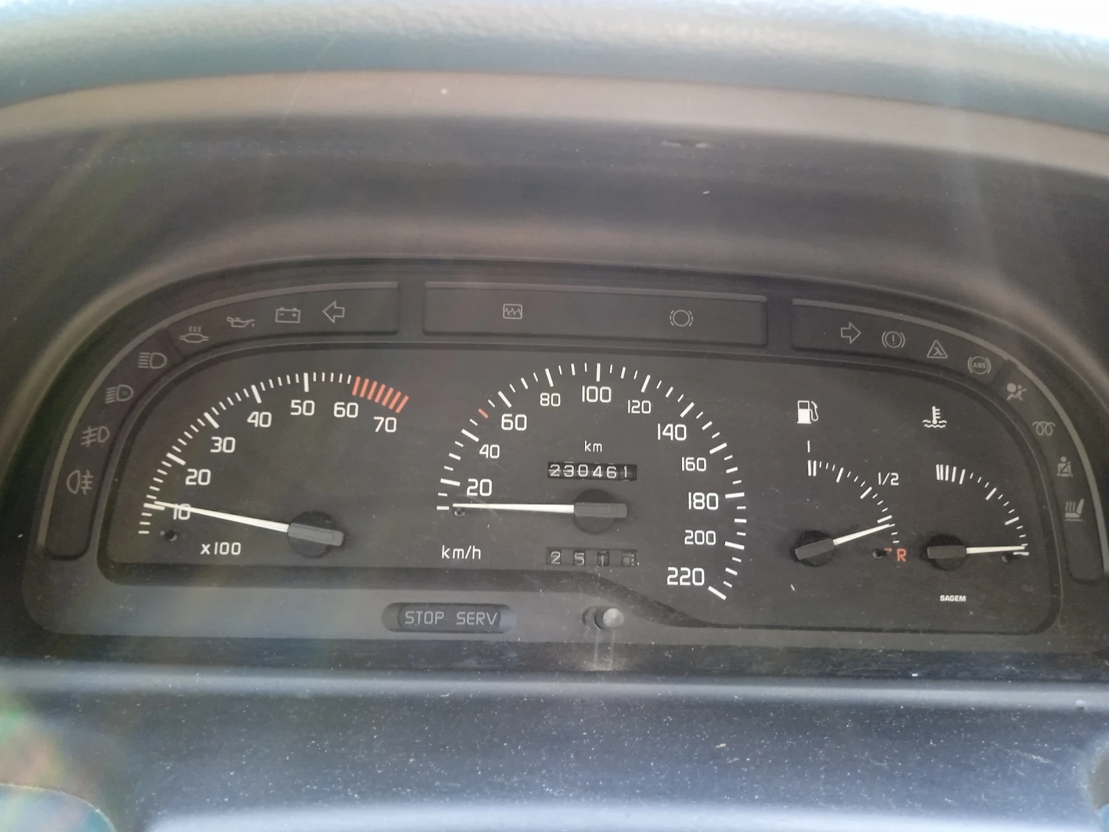 Renault Laguna 1.8 mono LPG , снимка 10 - Автомобили и джипове - 54933215