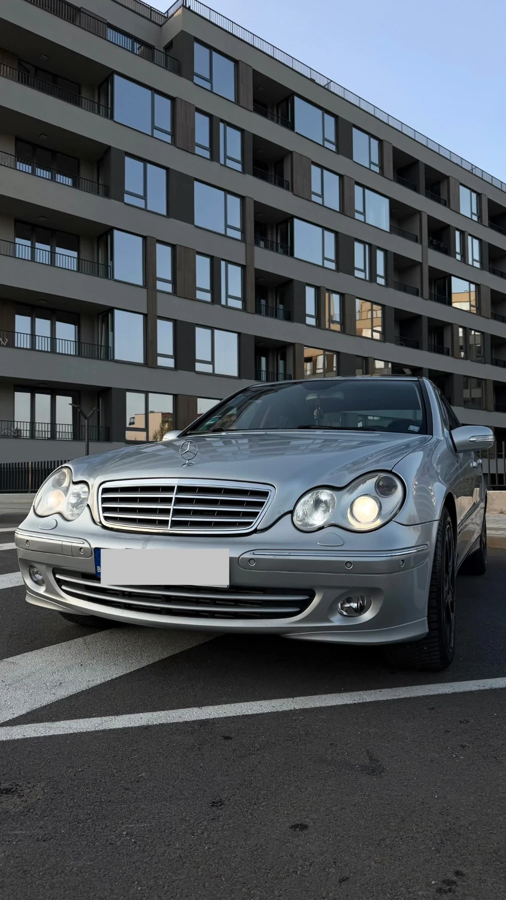 Mercedes-Benz C 320