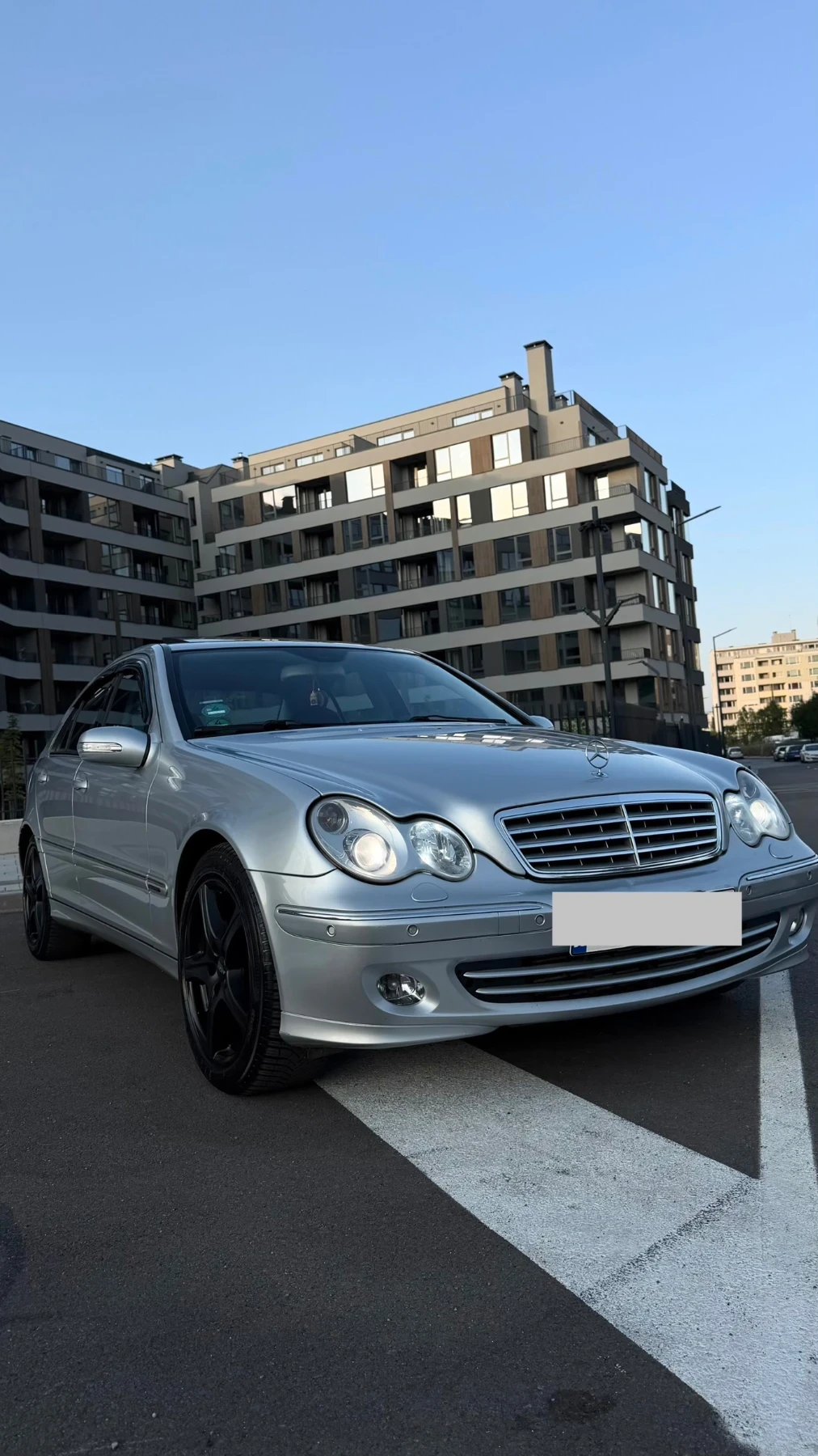 Mercedes-Benz C 320, снимка 2 - Автомобили и джипове - 55773523