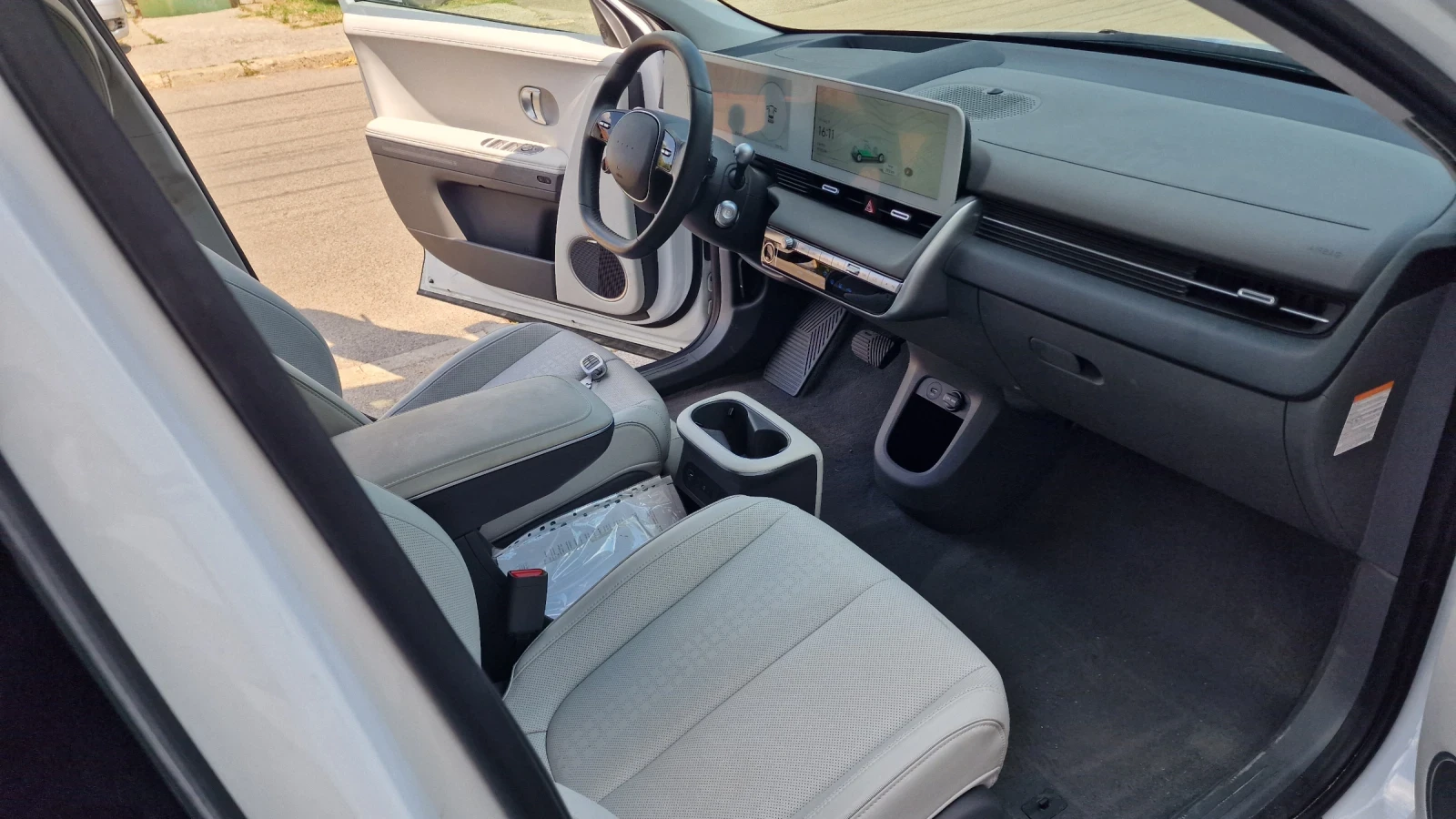 Hyundai Ioniq 5 Limited, снимка 9 - Автомобили и джипове - 55587913